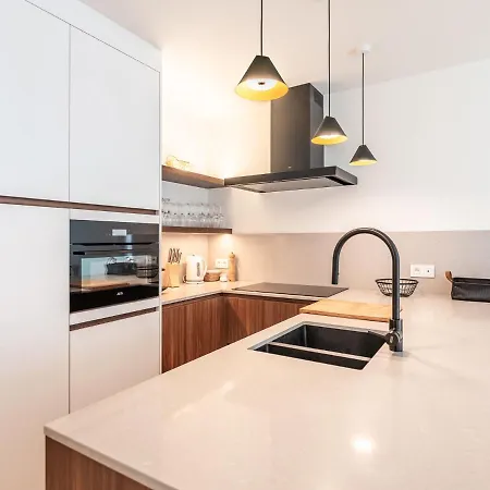 Apartment Debaak Ii 302 Modern In A Location